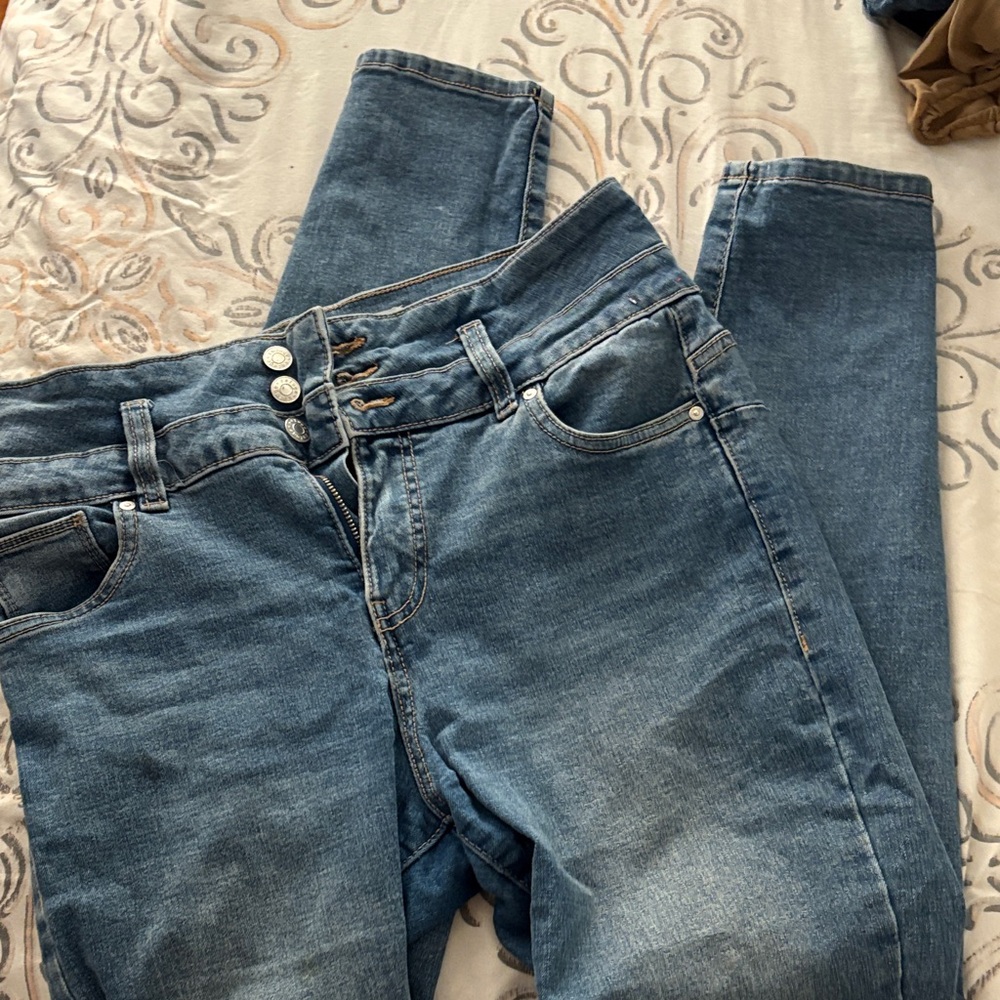 Refuge Denim Ibiza Blue Jeans